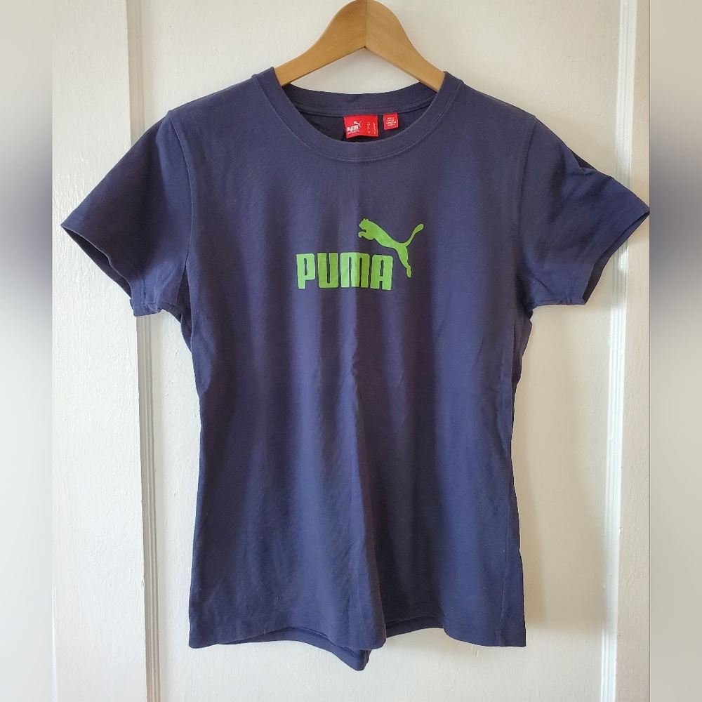 PUMA Navy Blue & Green Graphic Short Sleeve Tee Women's Size XL